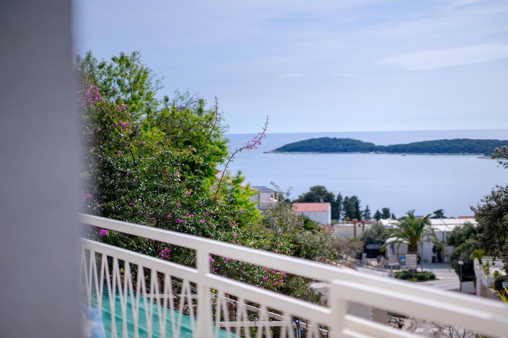 Apartments Lucic Hvar Town Exteriér fotografie